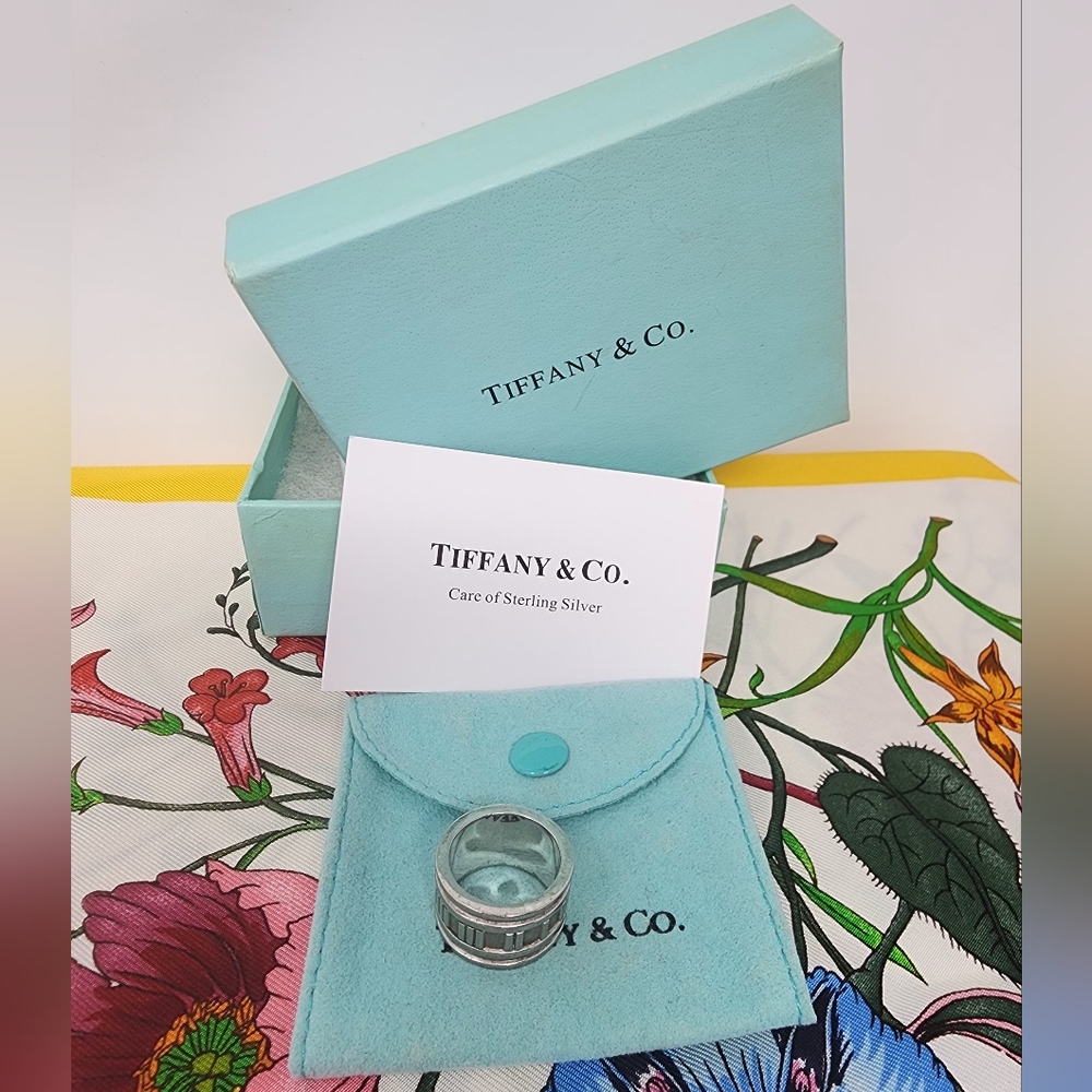 Tiffany Atlas Ring, pouch Included - Picture 14 of 14